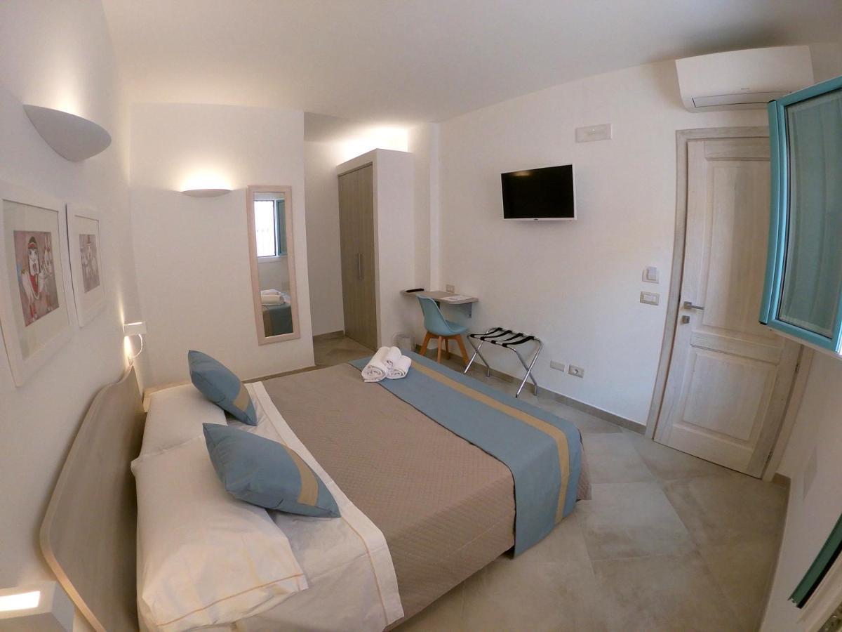 Domo'E Sorres Hotell Olbia Exteriör bild