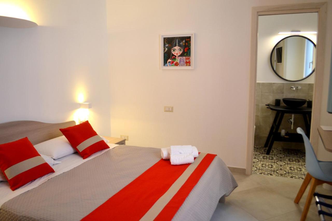 Domo'E Sorres Hotell Olbia Exteriör bild